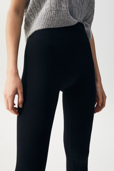 Basic Relax Fit Leggings