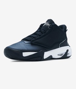 Men's Jordan Max Aura