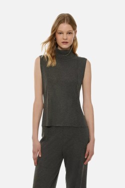 Soft-touch vest sweater