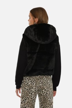 Faux fur gilet