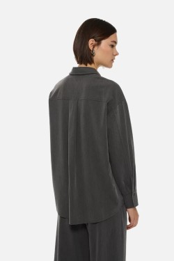 Oversized shirt